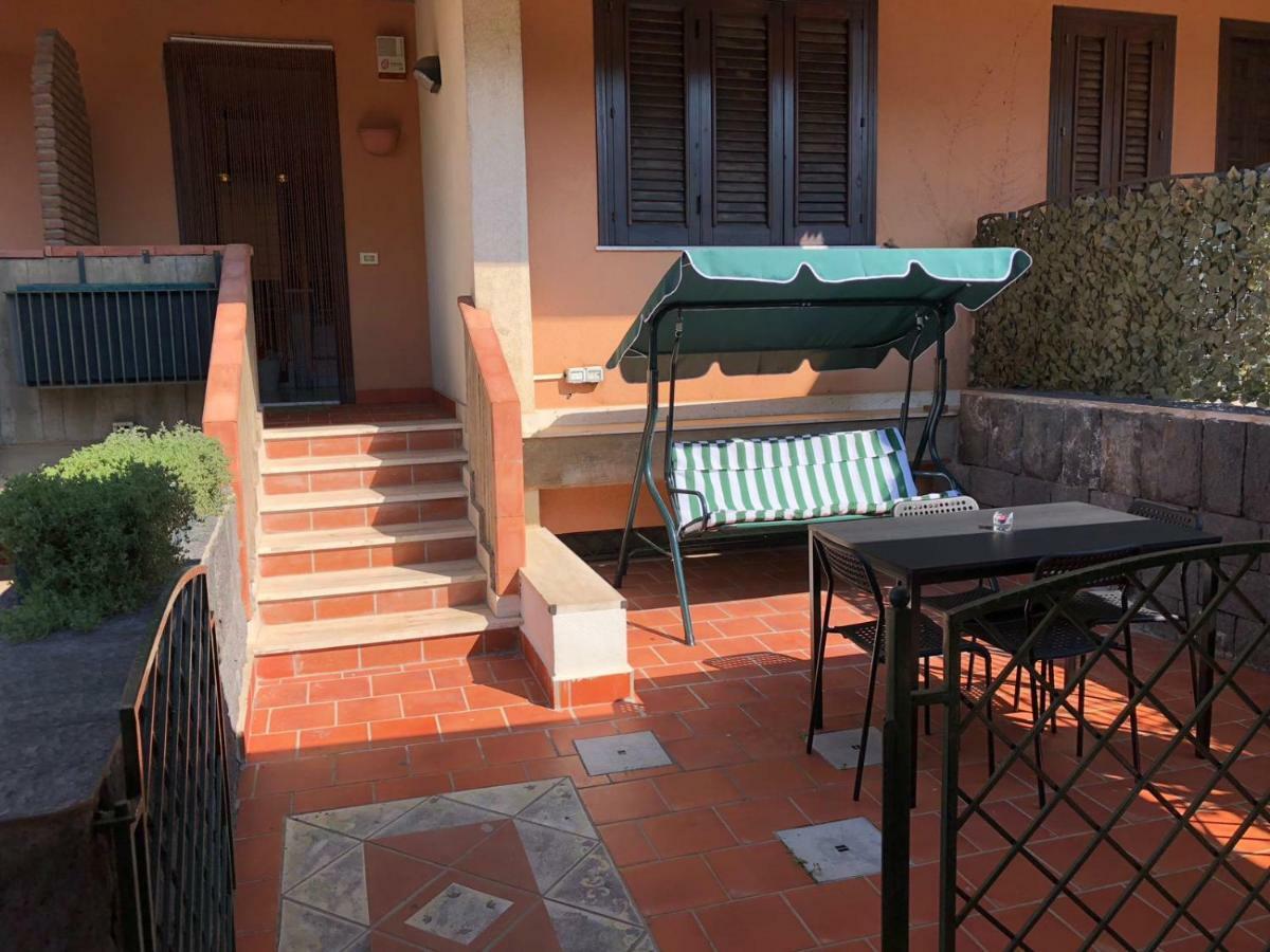 Adele'S Apartment - Mulinia Residence Acireale Eksteriør billede